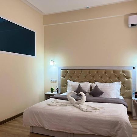 Aks Hotel Tasken Kültér fotó