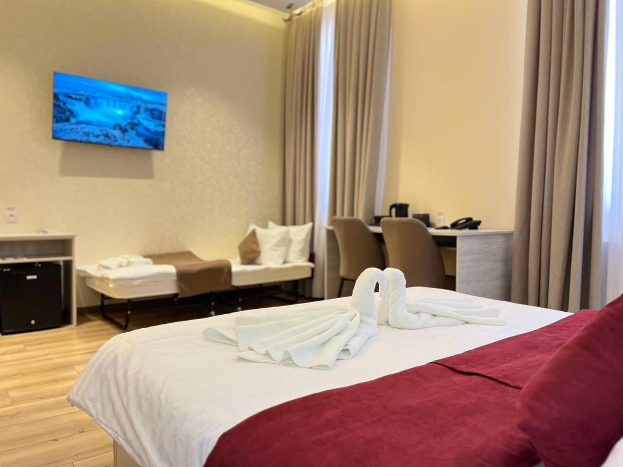 Aks Hotel Tasken Kültér fotó
