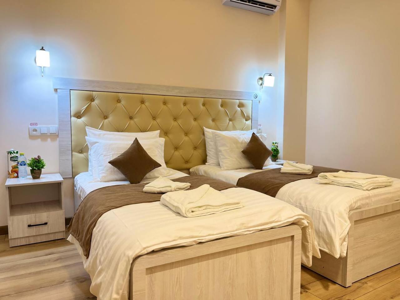 Aks Hotel Tasken Kültér fotó