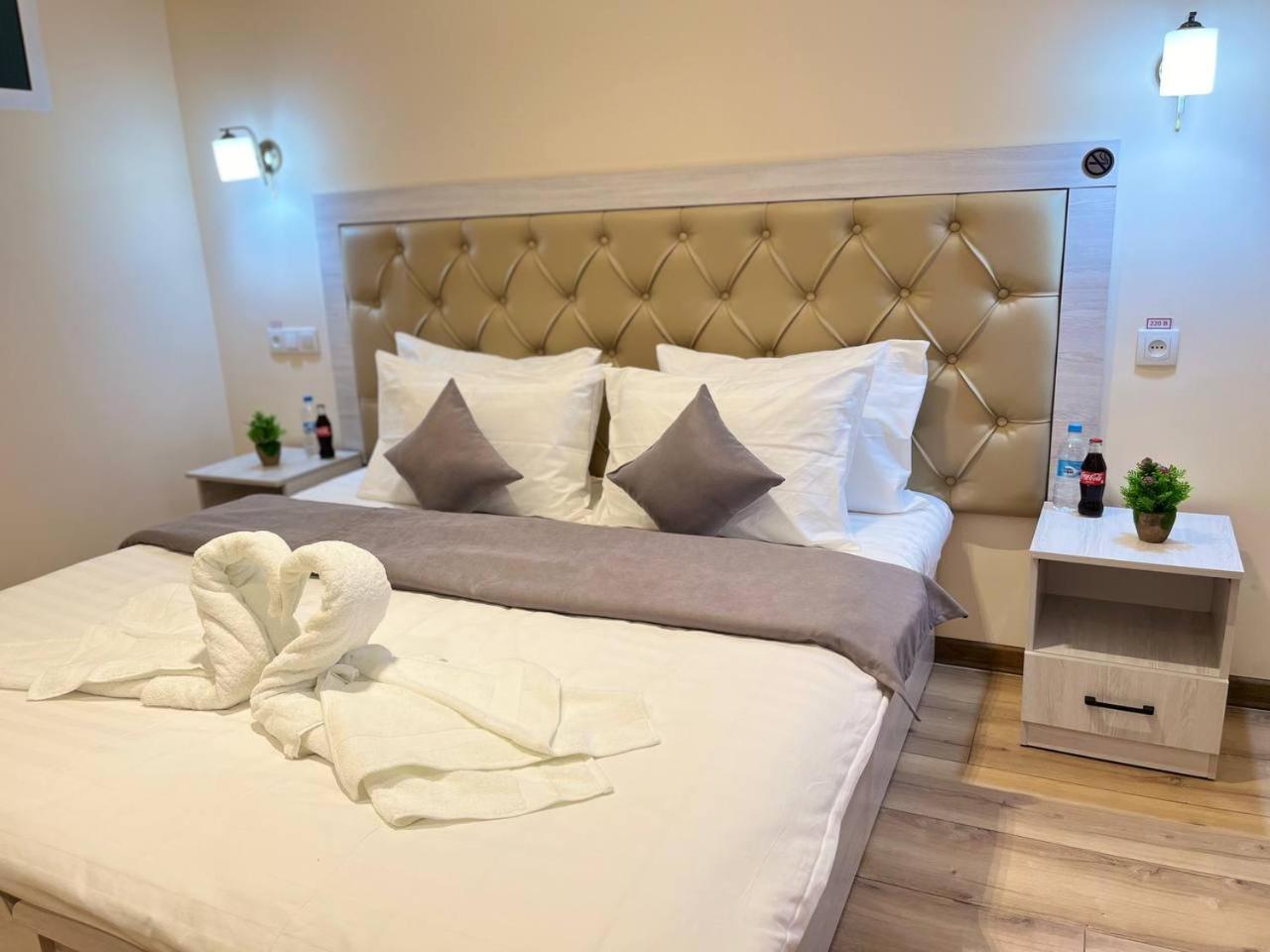 Aks Hotel Tasken Kültér fotó
