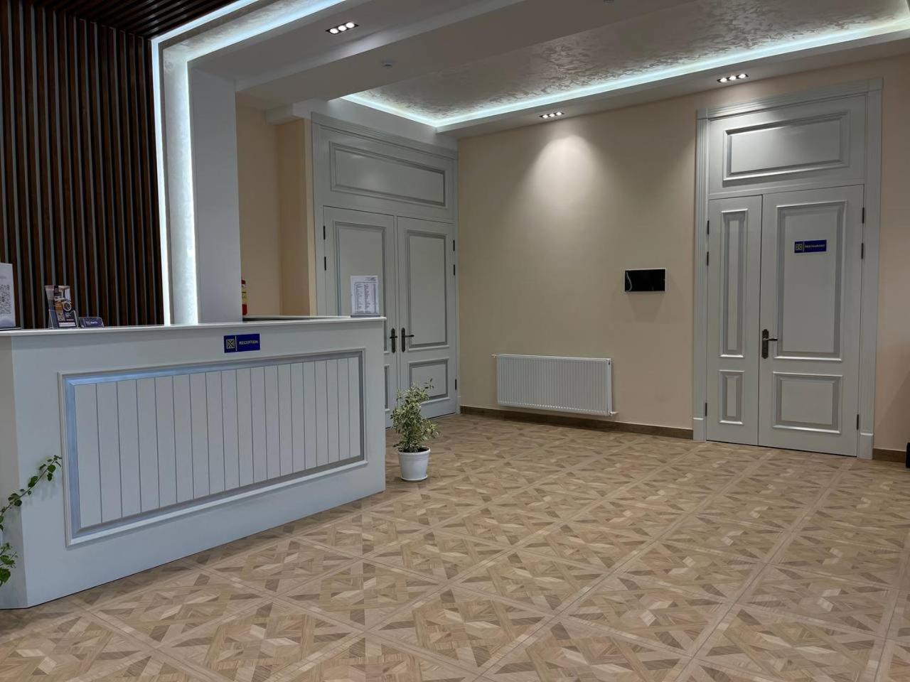 Aks Hotel Tasken Kültér fotó