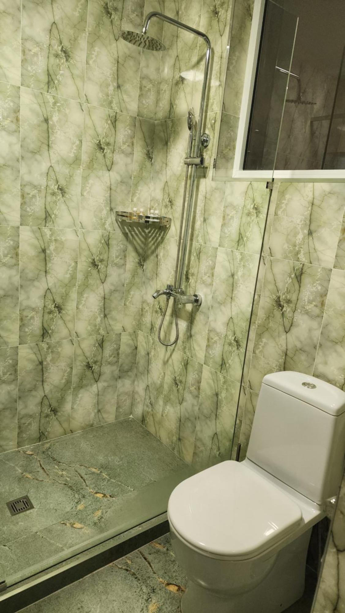 Aks Hotel Tasken Kültér fotó
